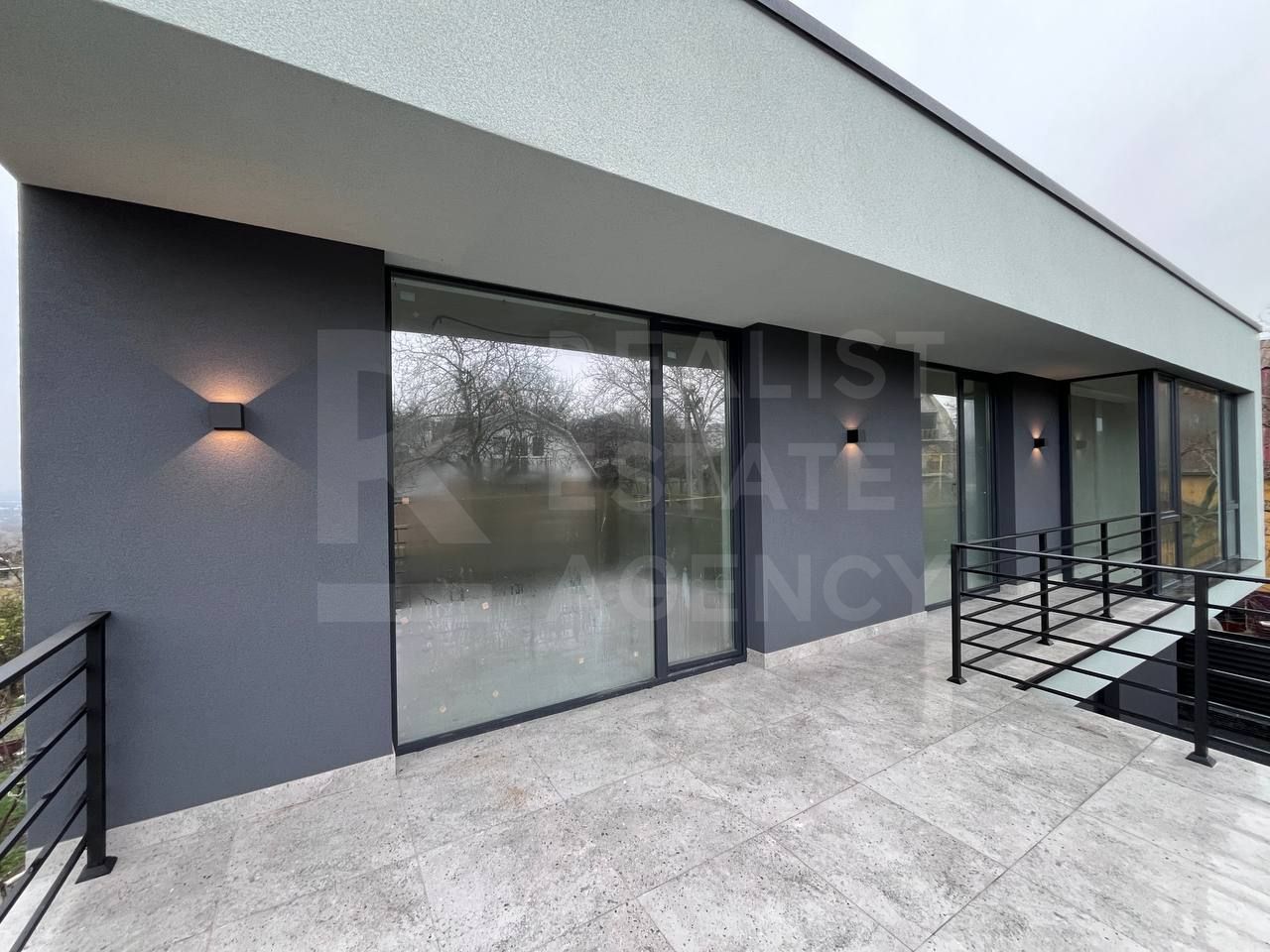 Vânzare, Hi-Tech, 2 nivele, 3 camere, strada Fântânița, Tohatin - Poză 6