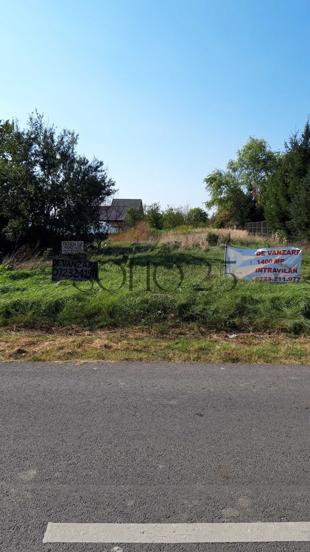 Izvorani , teren 1400, intravilan,deschidere 16,5m, utilitați 35 E mp - Poză 2