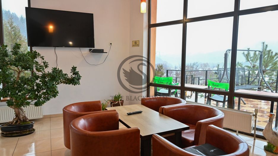 Pensiune la cheie de vanzare | 10 camere | Sacele, Brasov |Comision 0% - Poză 3