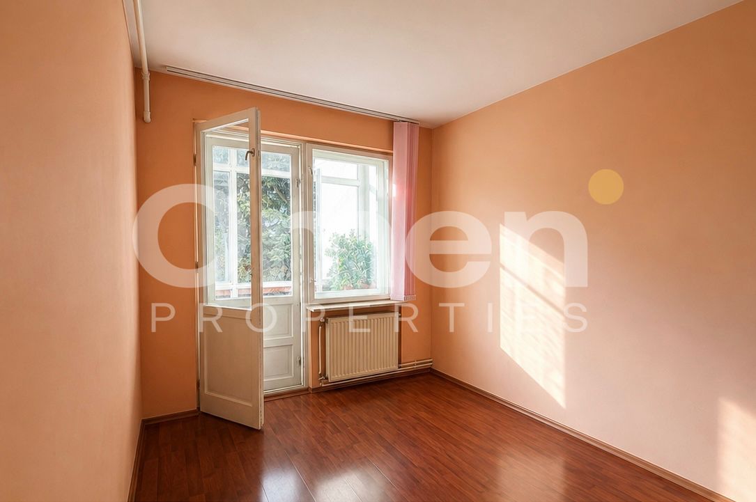Apartament cu 3 camere, decomandat, etaj intermediar, zona Iuliu Maniu - Poză 5
