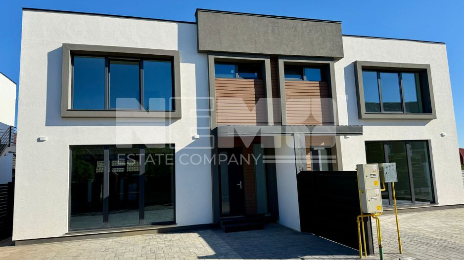 DUPLEX NOU I 4 CAMERE I 132mp I SUCEAVA I 150000euro I Dezvoltator - Poză 1