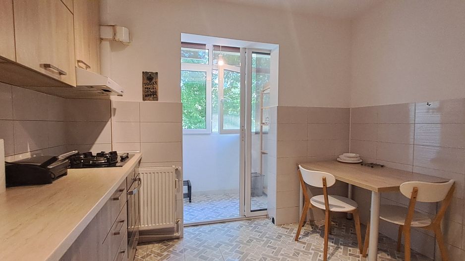 2 camere | Decomandat | Teiul Doamnei - Poză 3