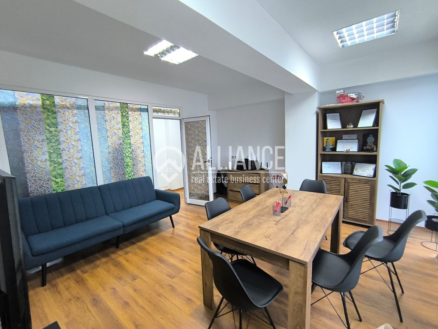 CENTRU - Spatiu birouri ! - Poză 4