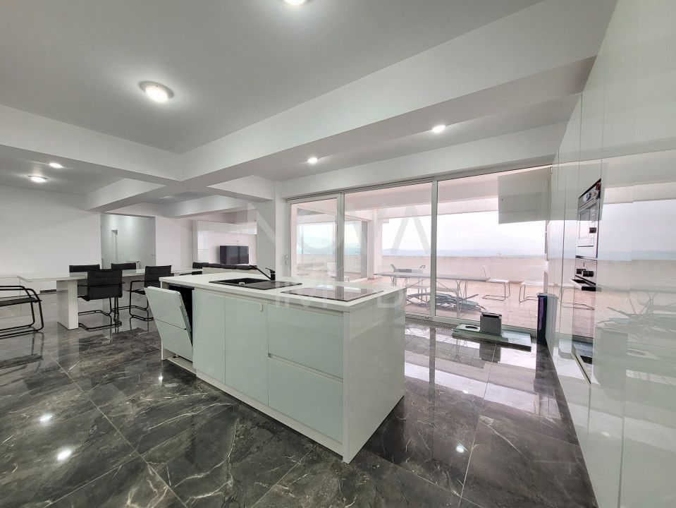PENTHOUSE DE LUX CU TERASĂ PANORAMICĂ ȘI PRIVELIȘTE SPRE MUNȚII FĂGĂRAȘ - Poză 5