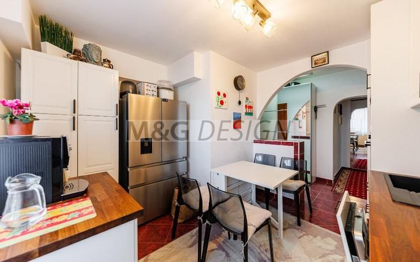 apartament 4 camere zona Circumvalatiunii - Poză 3