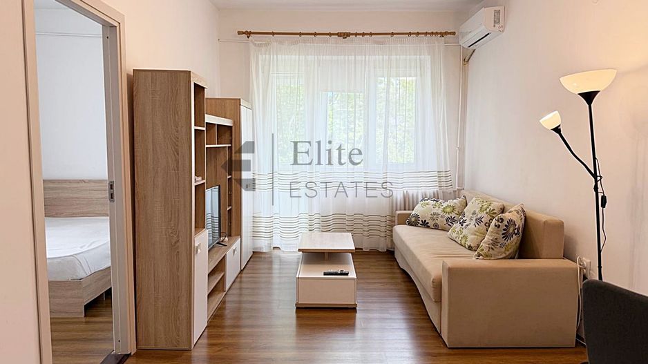Apartament cu 2 camere ultracentral in Oradea - Poză 15