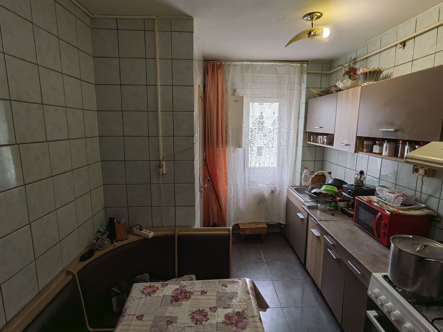 Apartament 3 camere Romulus Cioflec 49m² - Poză 4