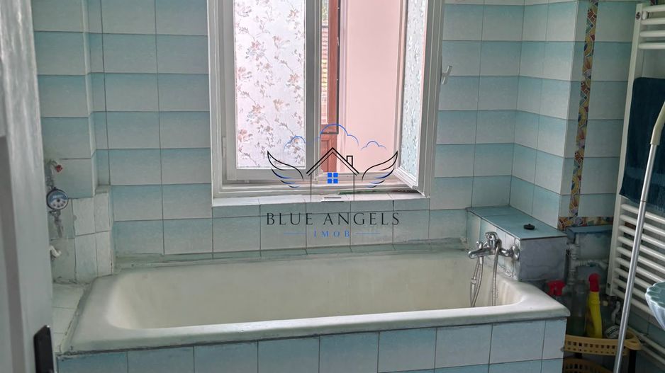Apartament cu 3 camere – zona centrală - Poză 9