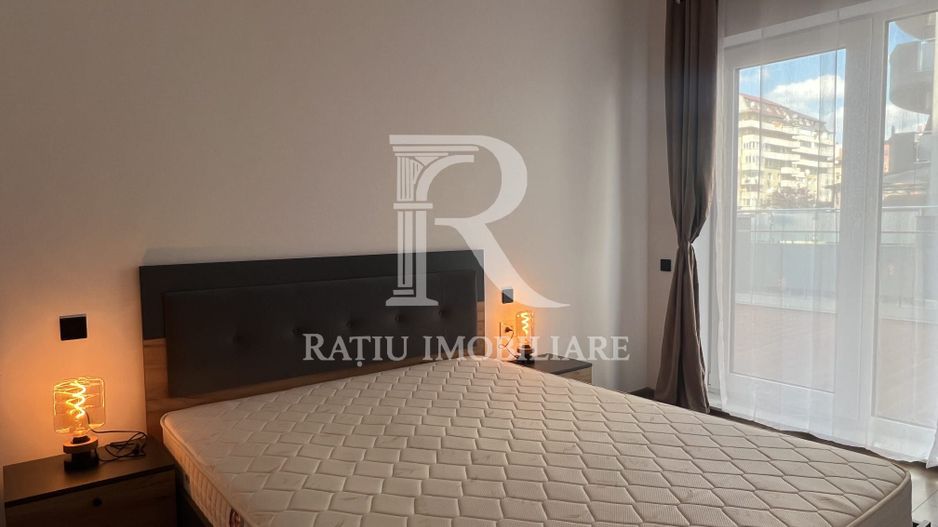 Apartament cu 3 camere | Terasa de 70 mp | Oradea | Bihor - Poză 11