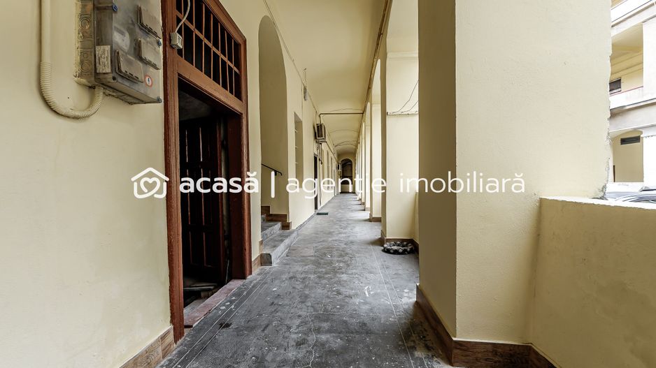 Apartament ultracentral Arad. Pretabil pentru birou. - Poză 7