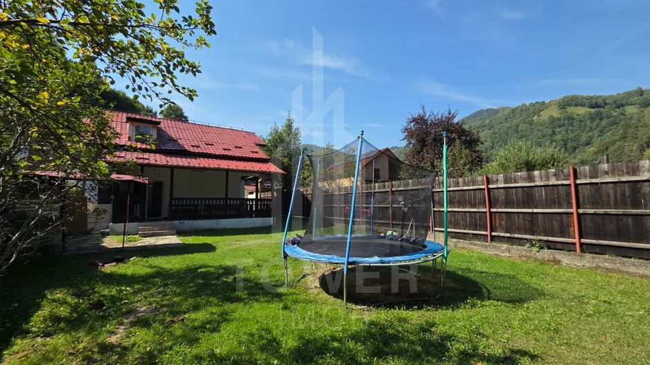 Casă de vacanță de vânzare – Râu Sadului, jud. Sibiu - Poză 3