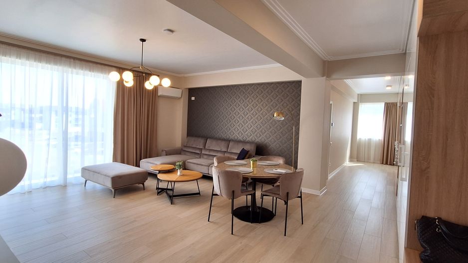 Apartament mobilat si utilat cu 2 locuri de parcare - Poză 3