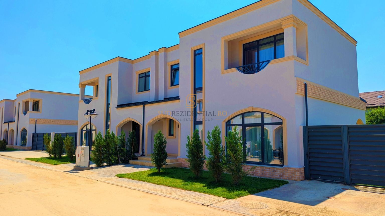 Vila 5 camere, Comuna Berceni, metrou Tudor Arghezi, finisare premium - Poză 2