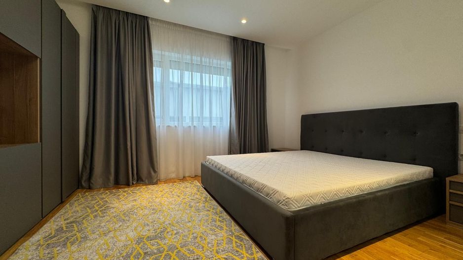 VILA 5 CAMERE,  2 LOCURI DE PARCARE -NEW POINT VILLAGE - Poză 13