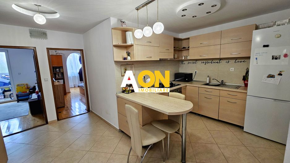 Apartament 3 camere, 105 mp utili, parțial mobilat, zona Gara - Poză 4