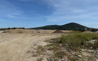 Teren extravilan de vanzare - Viisoara. Parcelabil - Poză 1