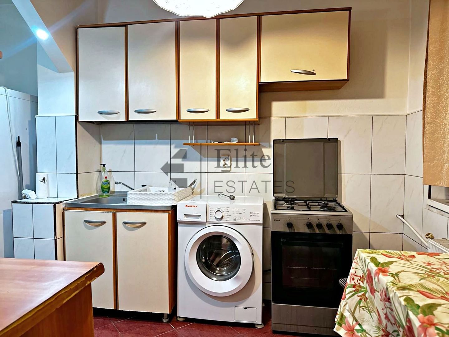 Apartament 3 camere decomandate in Rogerius, Oradea - Poză 10