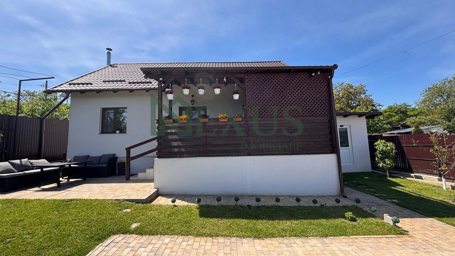 Casă nouă de vânzare în Mărgineni, județul Bacău - Poză 1