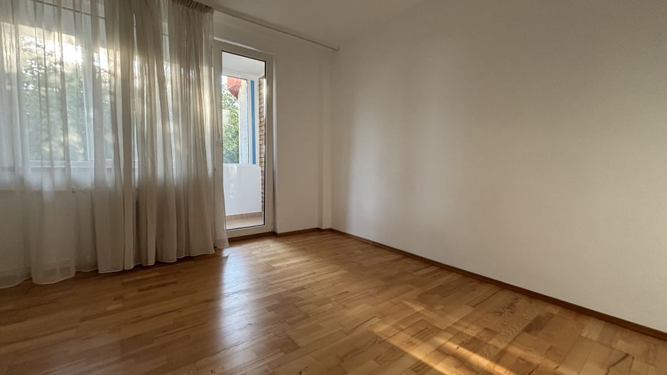 APARTAMENT 4 CAMERE | ETAJ 2 - Poză 10