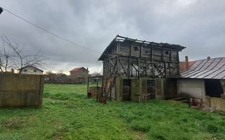 CASA | TEREN 2000 MP | CURTE GENEROASA | IDEAL PENTRU GRADINA SAU LIVADA - Poză 10
