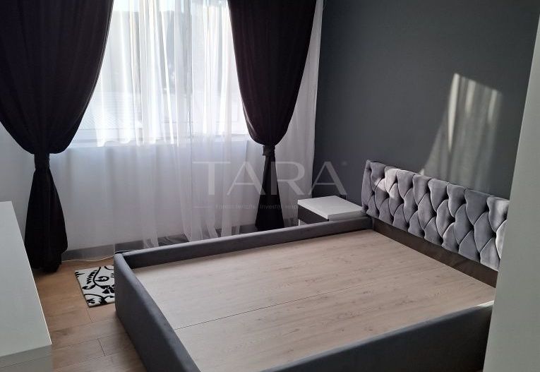 Apartament superb, ultrafinisat, complet mobilat. - Poză 4