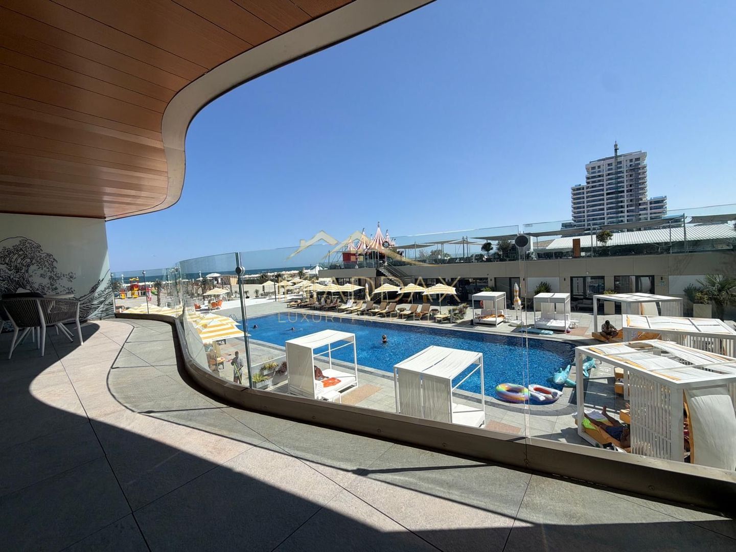 Apartament LUX***Vedere catre MARE***Complex cu piscina//MAMAIA - Poză 5
