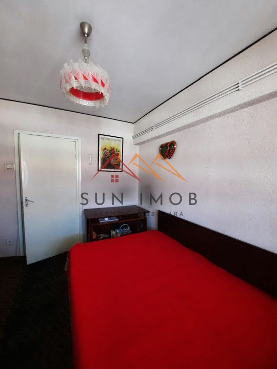 Apartament 3 camere, decomandat, 82 mp, 2 grupuri sanitare, Campina - Poză 11