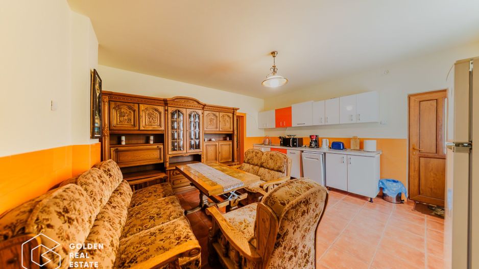Afacere la cheie: Pensiune functionala sau casa de locuit, Ghioroc - Poză 27