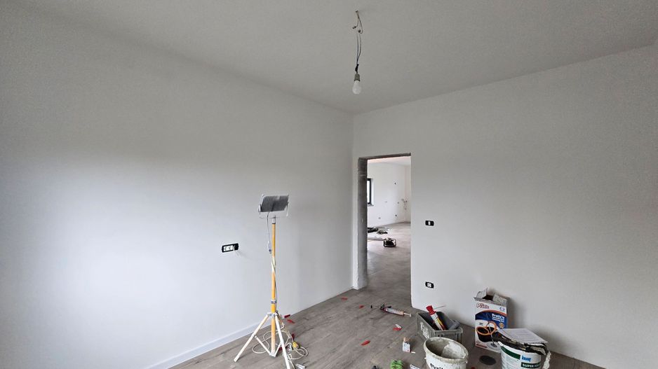 1/2 Duplex pe parter,predare la cheie  , 3 dormitoare, Zona Metro 2, Comision 0% - Poză 8