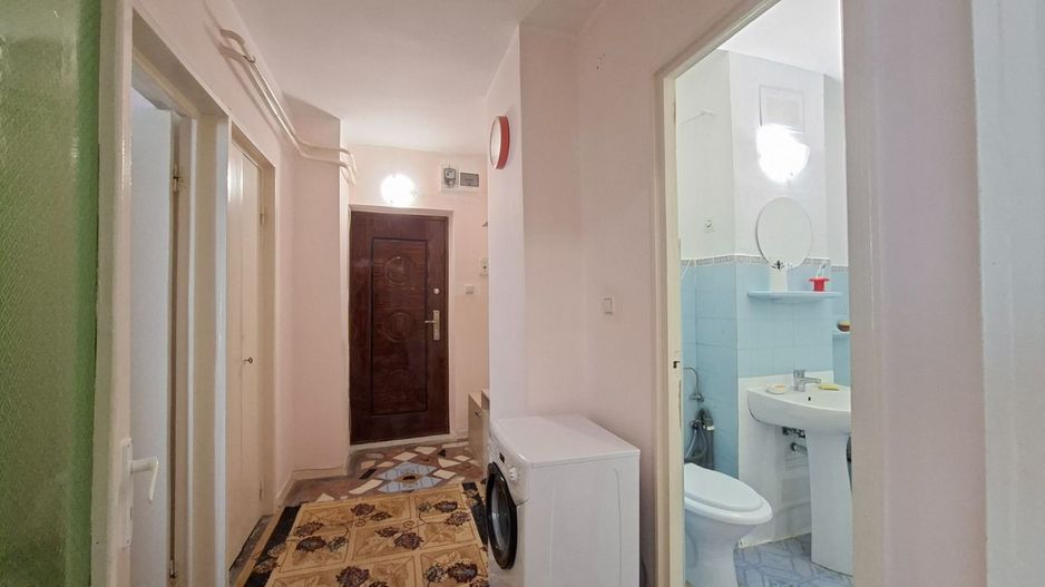 De inchiriat apartament cu o camera, etaj 1, Faleza, 285 euro - Poză 8