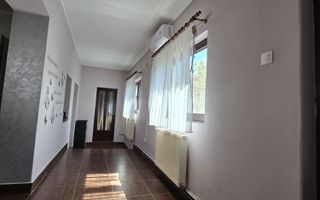 Casa in Livezeni , 140  mp utili , in centrul localitatii . - Poză 17