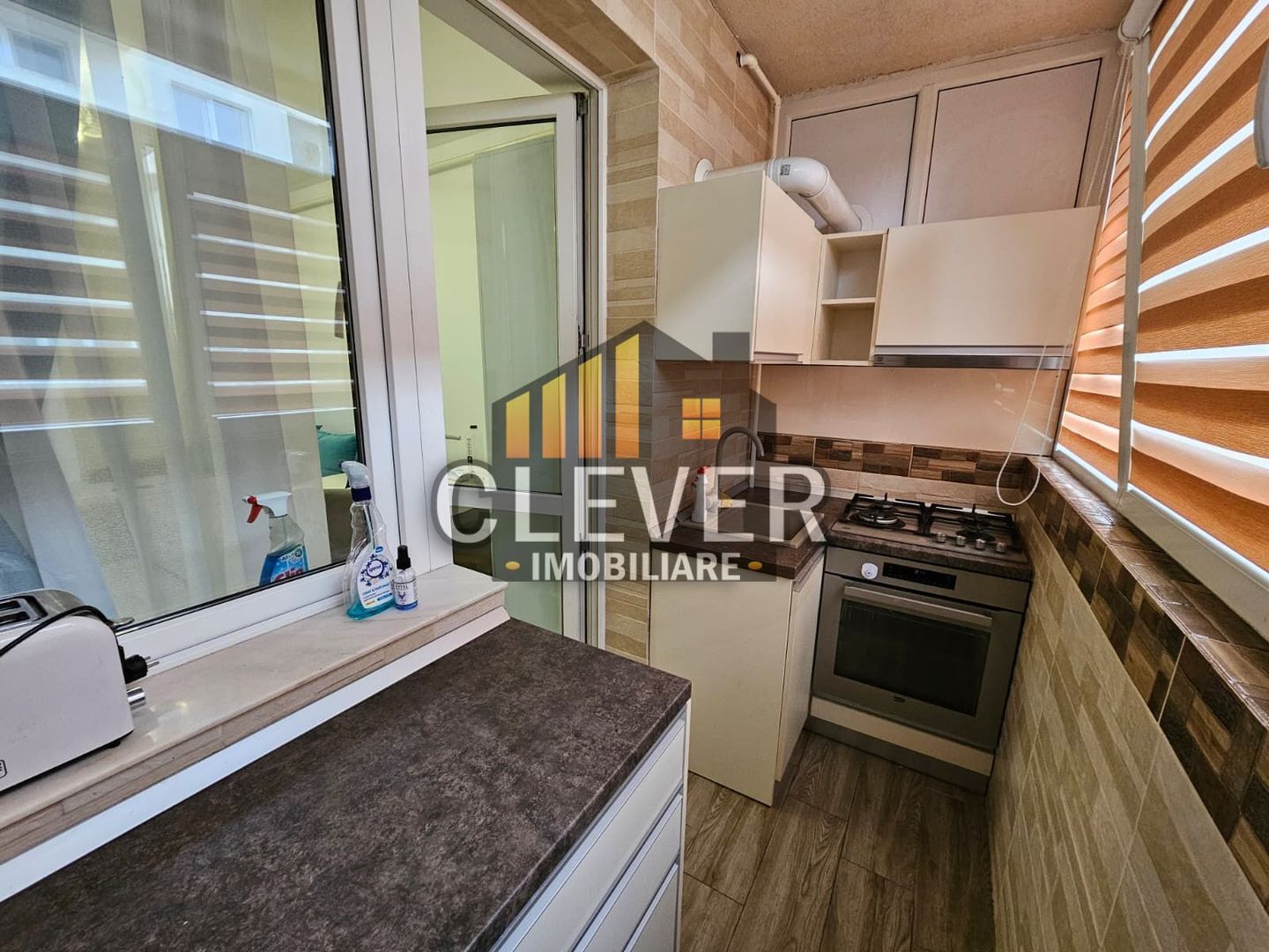 Apartament 2 camere Mobilat Utilat Parcare subterana - Poză 9