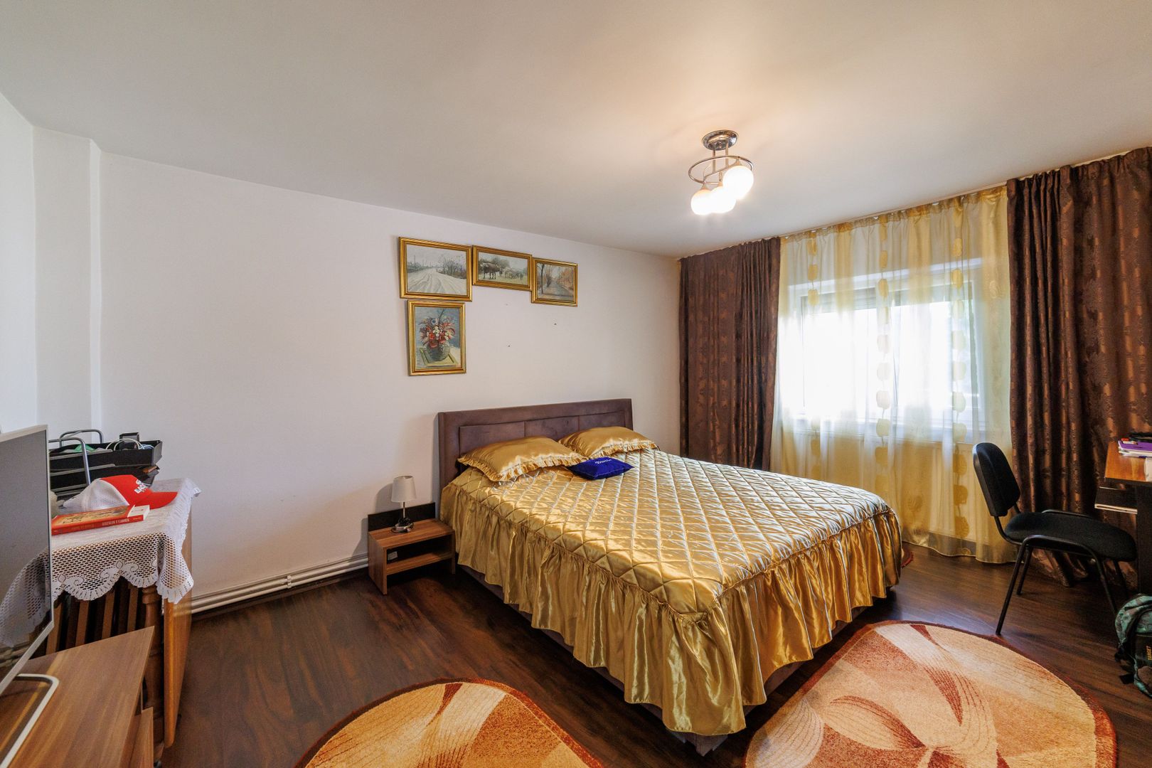 Casă cu teren de 634 mp și beci | Calea Câmpulung, Pitești - Poză 10