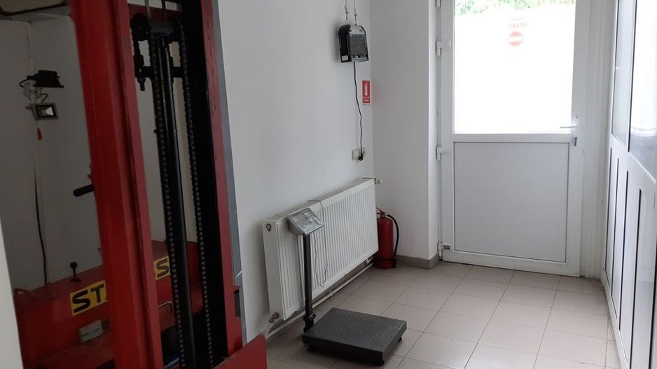 vanzare cladire catering laborator cofetarie bucatarie - Poză 7