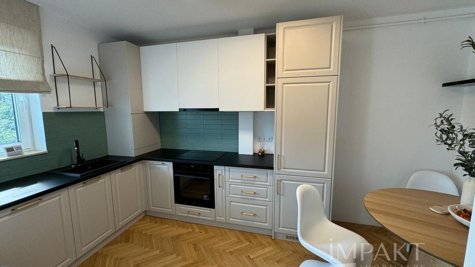 Apartament cu 2 camere LUX, de inchiriat! - Poză 9