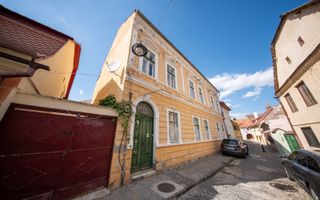 Casă 6 camere | Ultracentral Sibiu | 280 mp, curte proprie - Poză 1