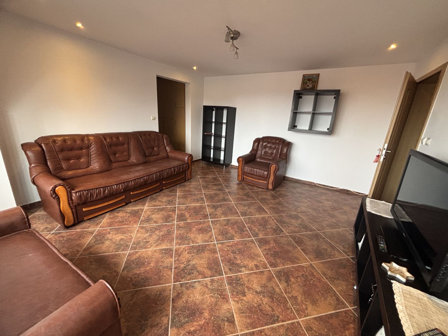 Apartament 3 camere de închiriat zona Aradului - Poză 14