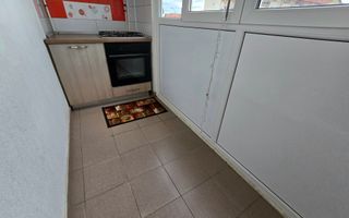 Apartament cu 2 Camere, Etaj Intermediar, Zona Kaufland - Poză 7