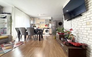 Apartament cu 3 camere la cheie+2 parcari. - Poză 2