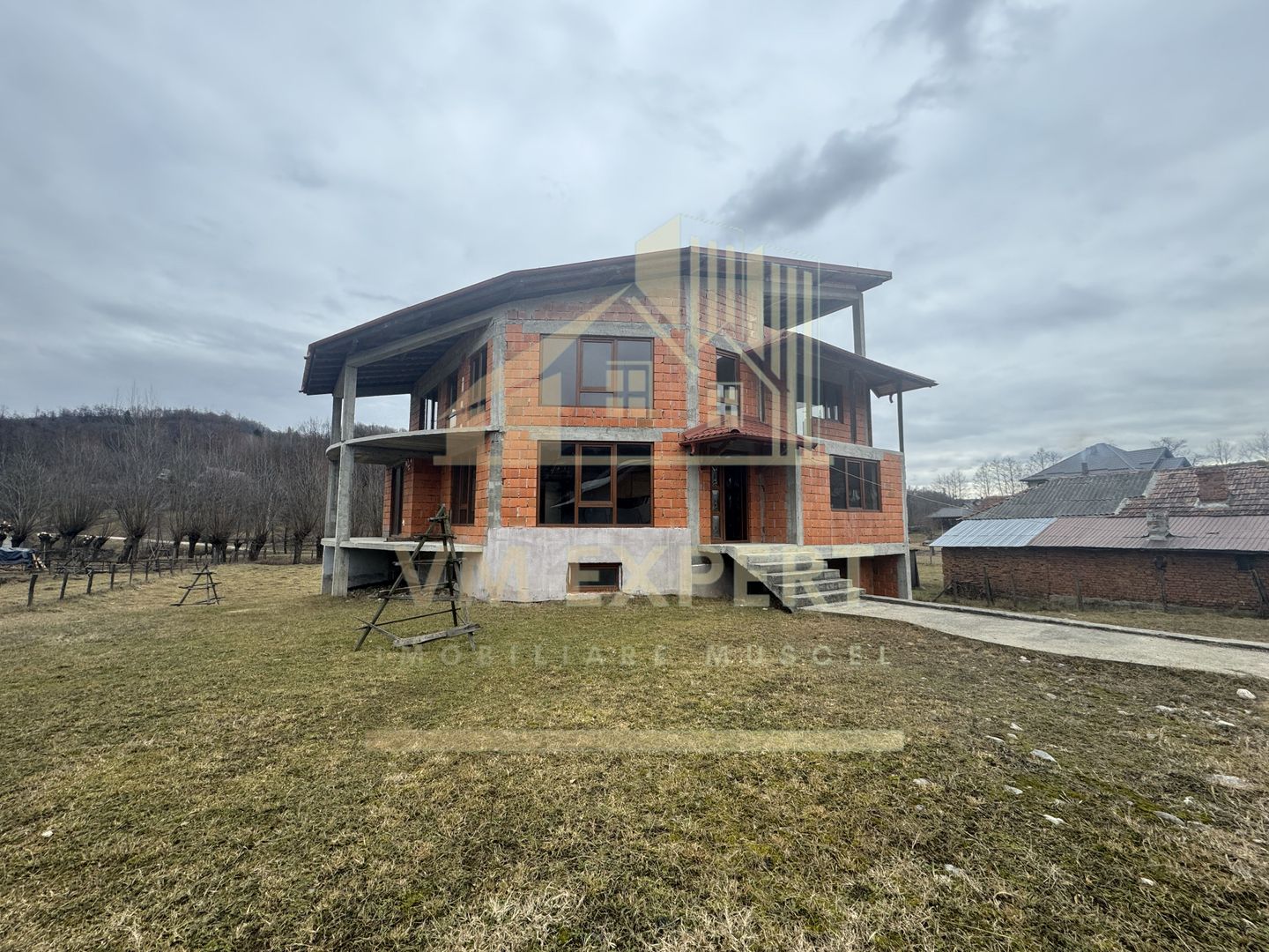 VILA 7 CAMERE TEREN 1654 MP BUGHEA DE JOS ARGES - Poză 45