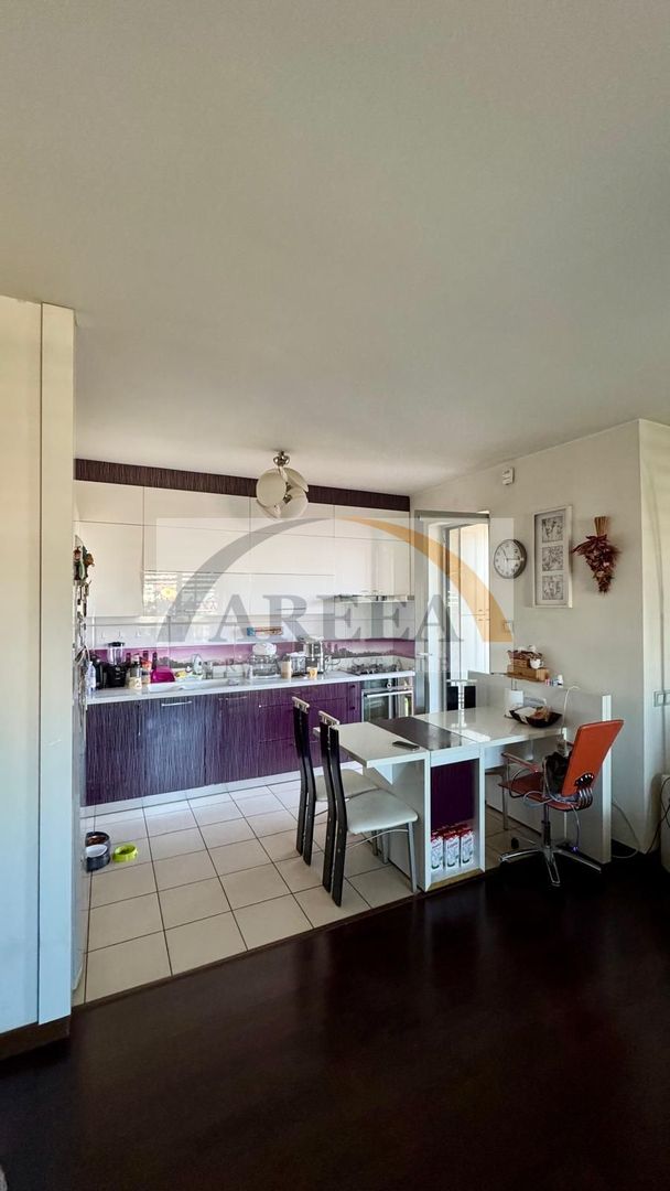 De vanzare - 3 camere decomandat etaj 4 - Splaiul Unirii - Poză 5