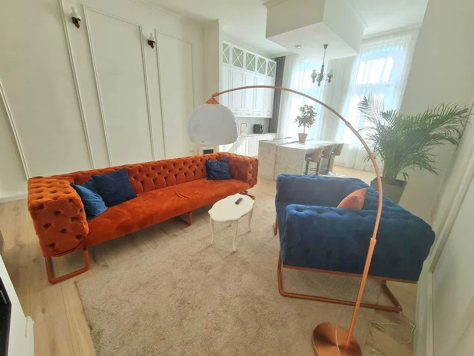 Apartament 3 camere Ultrafinisat zona Centrala - Poză 1