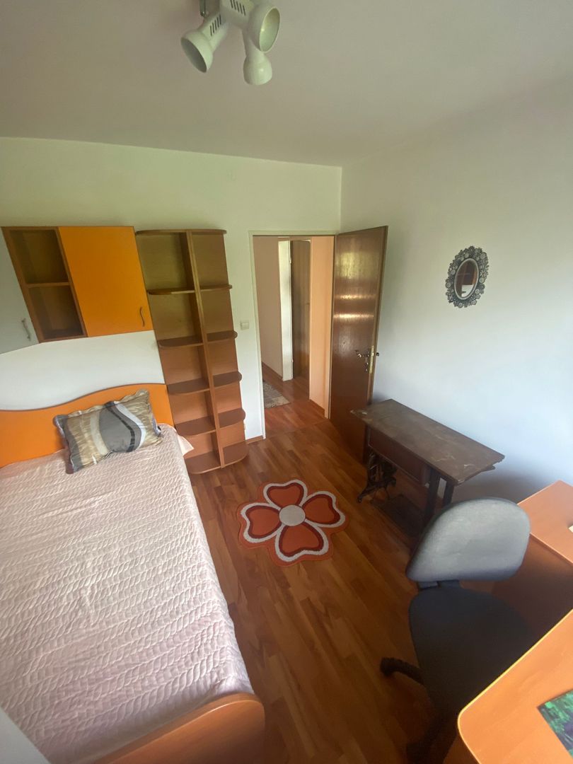 AP. 3 CAMERE - RAHOVA, CENTRALA PROPRIE, BUCATARIE INCHISA, PARCARE - Poză 7