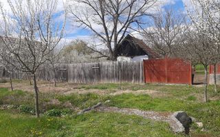 Casă cu teren generos la Bodo - Poză 2