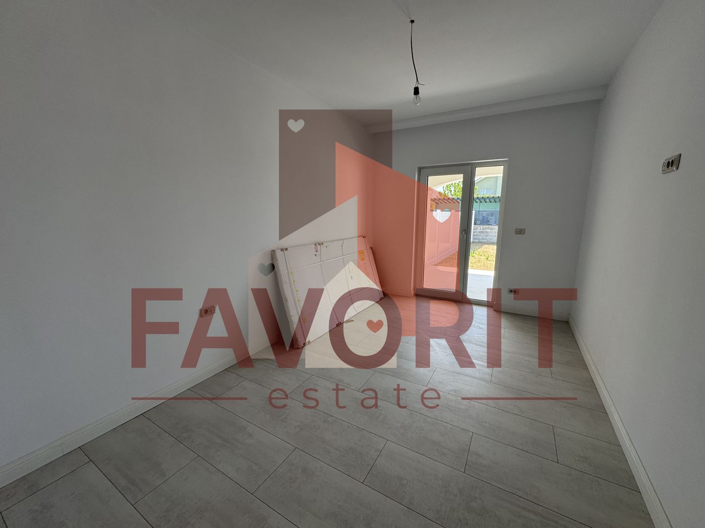 Duplex cu garaj. Finalizat . Dumbravita- zona Mures - Poză 10