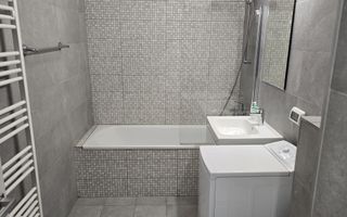 Apartament 2 Camere – Zonă Semicentrală, Vedere Panoramică - Poză 4