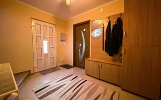 Casă individuală 4 camere 2 garaje 150 mp + anexa și gradina - Poză 17