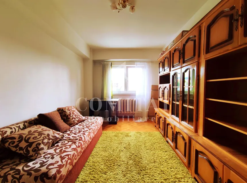 Apartament primitor cu 3 camere decomandate aproape de inima Clujului — fotografia 1