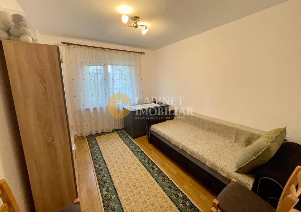 3 Camere Decomandat - Bloc dupa 80 - Etaj Intermediar - Podu Ros - Nicolina - Poză 3