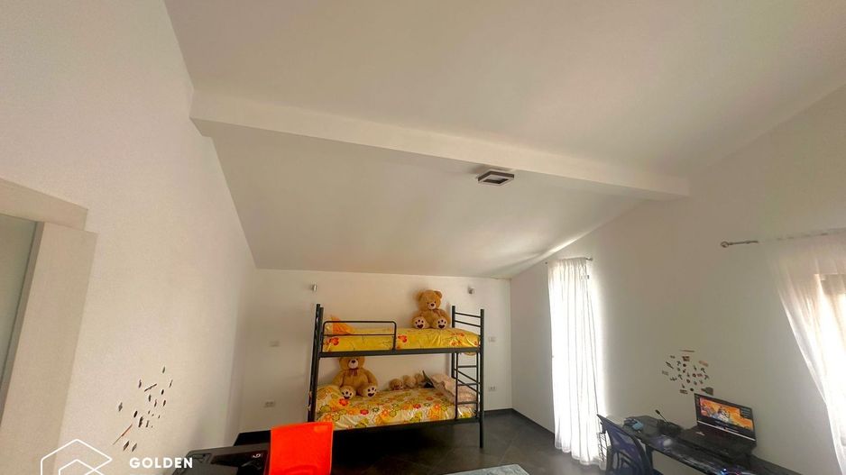 Oportunitate! Vila de lux, Livada, P+E, 5 camere, teren 957mp - Poză 13